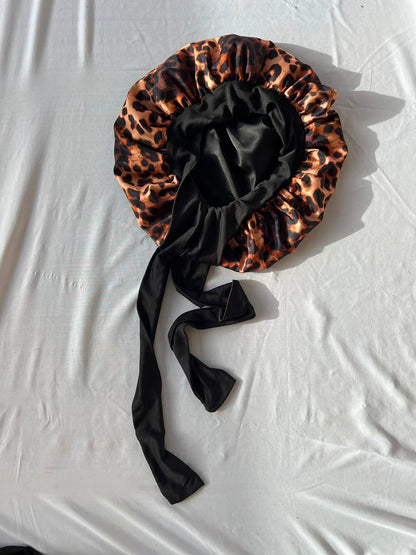 Bonnet Luzéa en Satin + un cadeau🎁